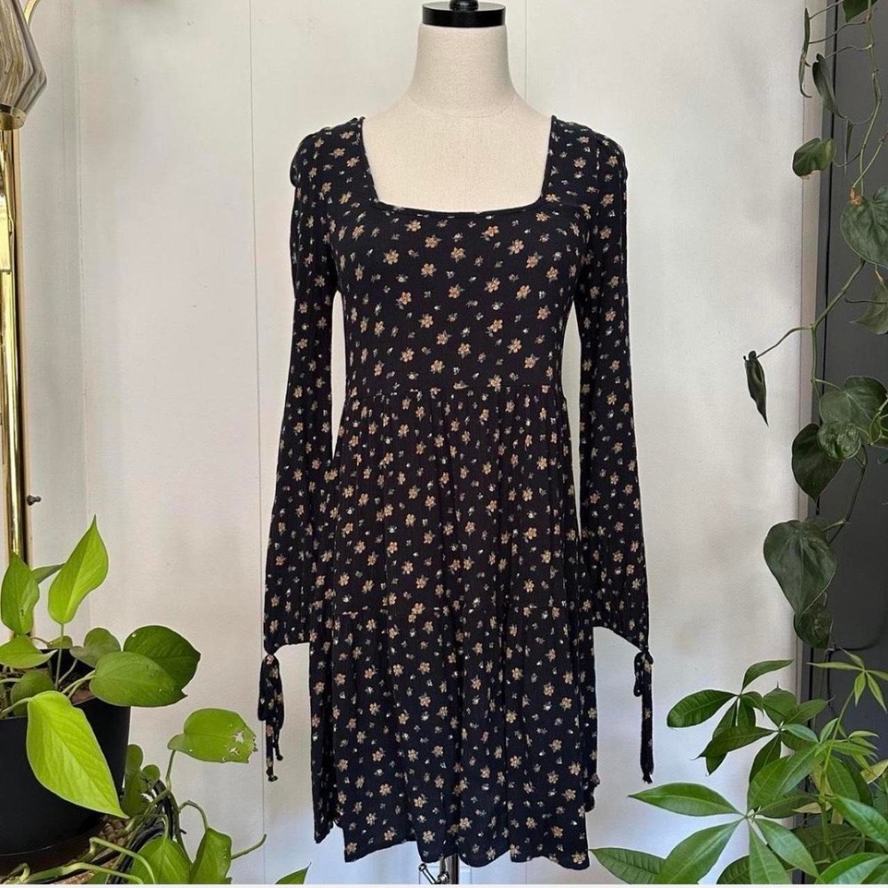 American Eagle Black Floral Milkmaid Mini Dress Tie Sleeve Square Neck XS